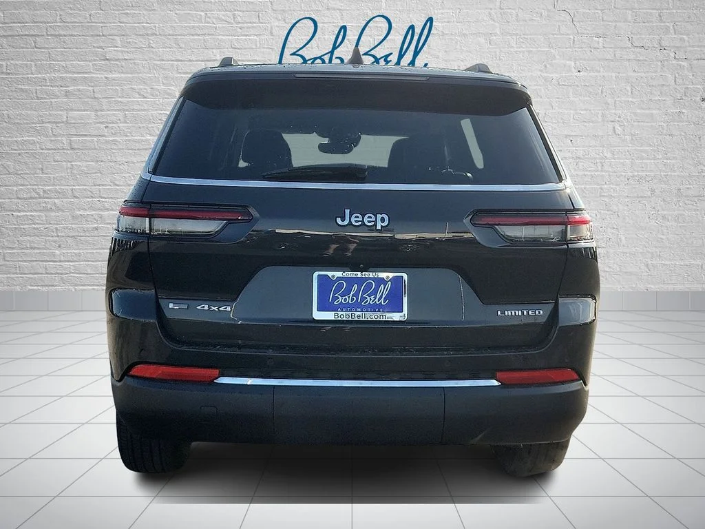 Used 2023 Gray Jeep Limited image 5
