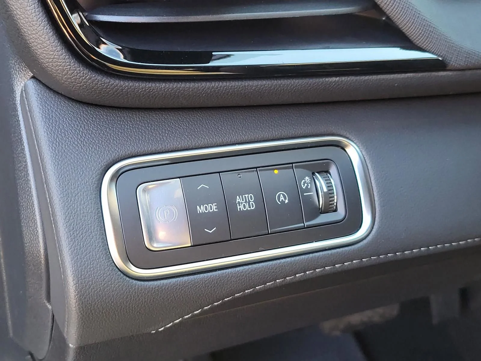 2026 Buick Enclave Preferred - Photo 8