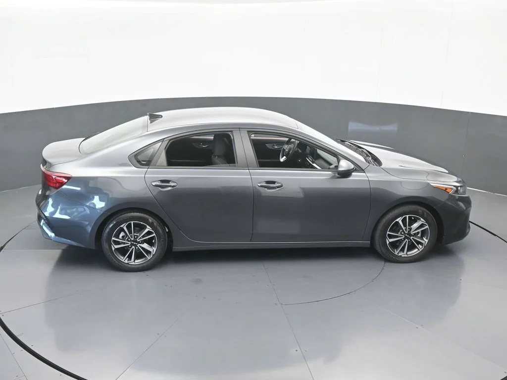 Used 2024 Gravity Gray Kia LXS image 48