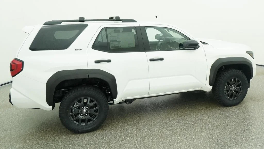 New 2026 Ice Cap Toyota SR5 image 8