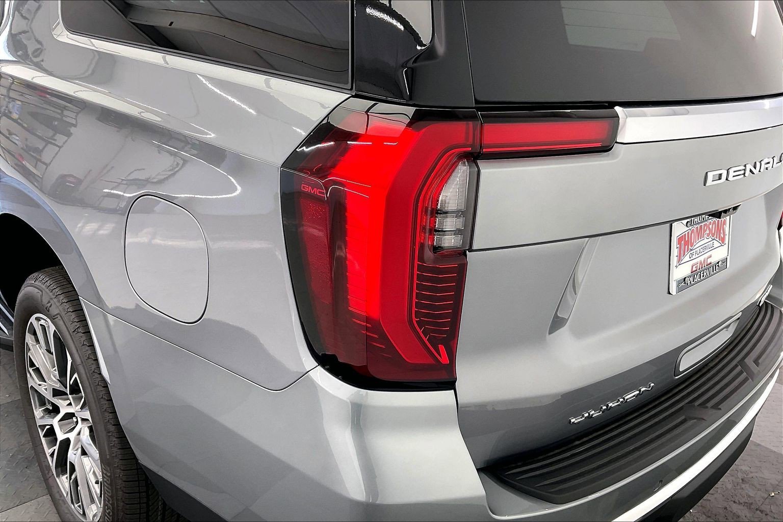 2026 GMC Yukon XL Denali - Photo 16