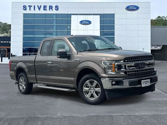 Certified Used 2018 Gray Ford XLT image 1