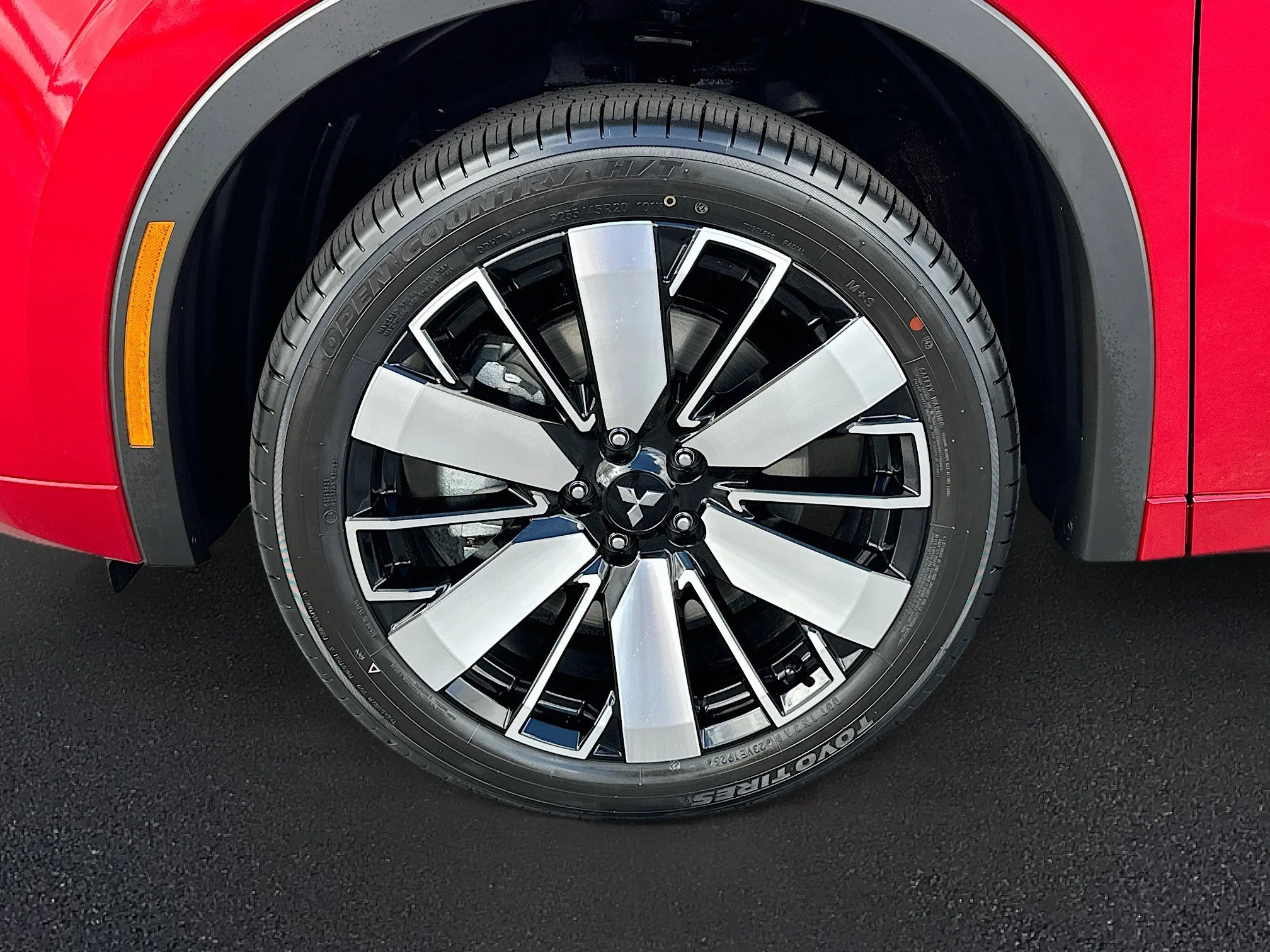 2026 Mitsubishi Outlander SEL - Photo 21