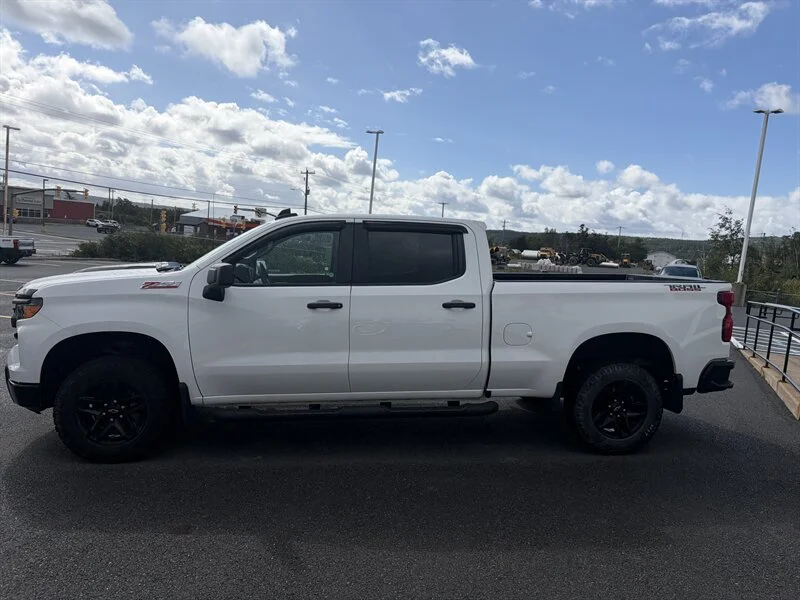Used 2022 White Chevrolet Custom Trail Boss image 3
