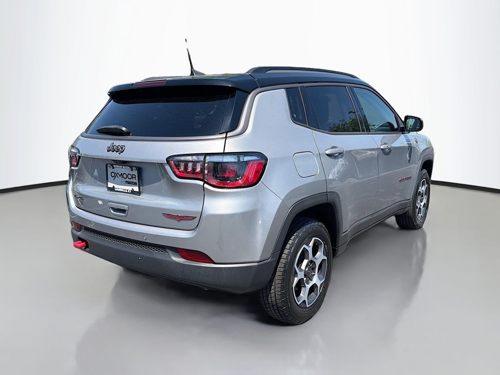 Used 2022 Billet Silver Metallic Clearcoat Jeep Trailhawk image 5