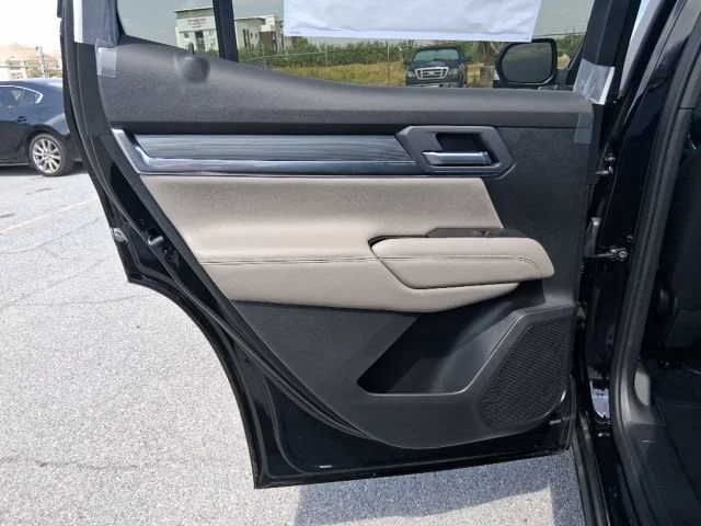 New 2027 Ebony Twilight Metallic GMC Elevation image 16