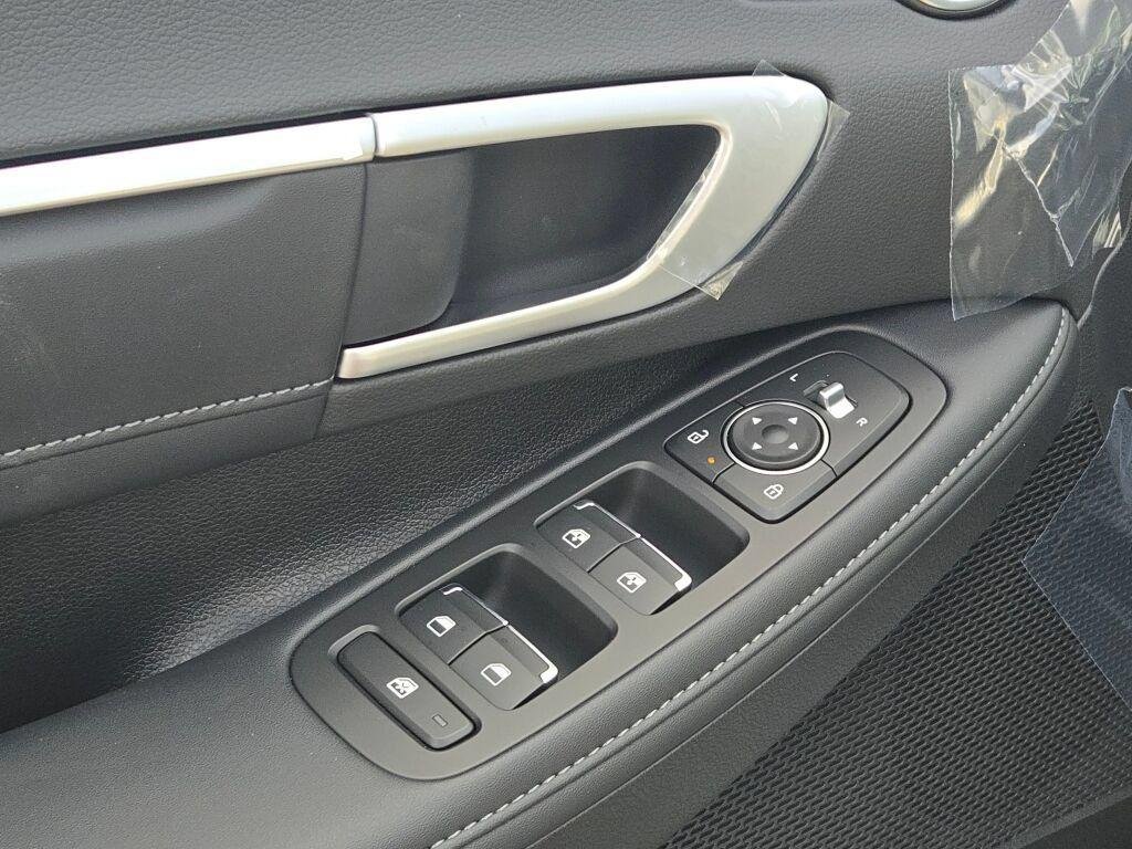 2025 Hyundai Sonata Hybrid Limited - Photo 22