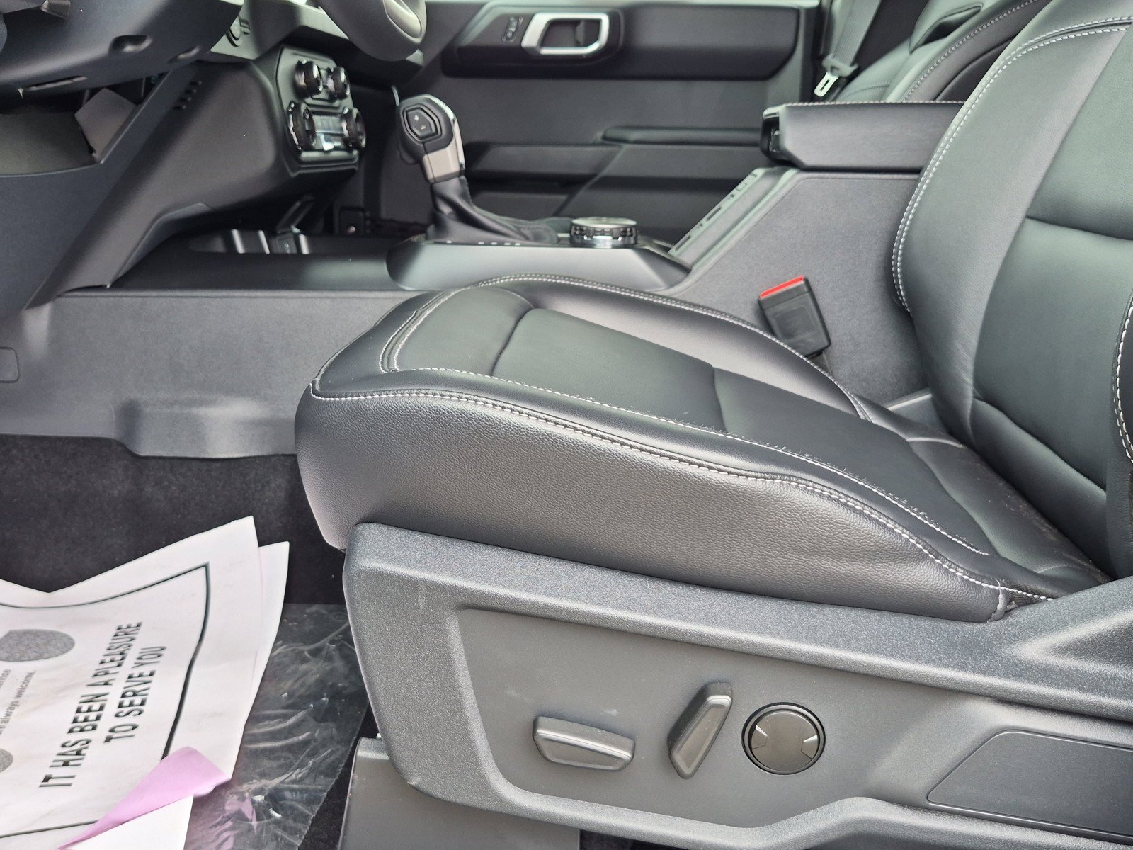 New 2025 Marsh Gray Ford Outer Banks® image 14