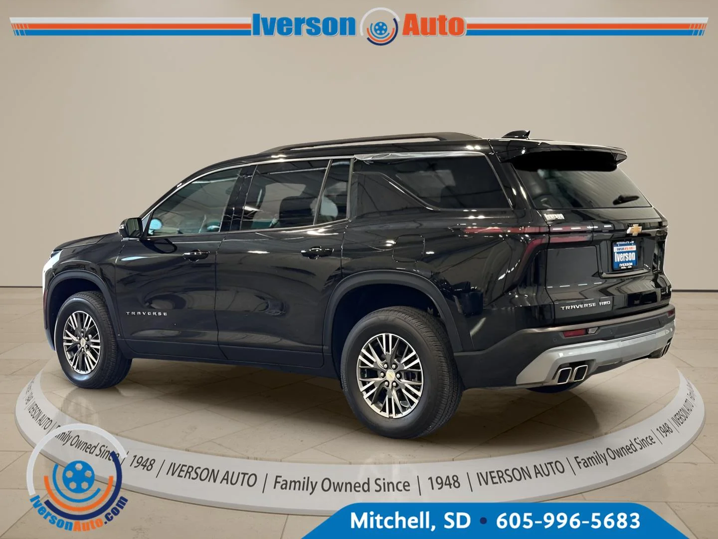Used 2024 Mosaic Black Metallic Chevrolet AWD LT image 7