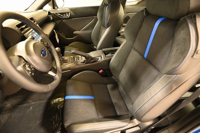 2025 Subaru BRZ tS photo 3