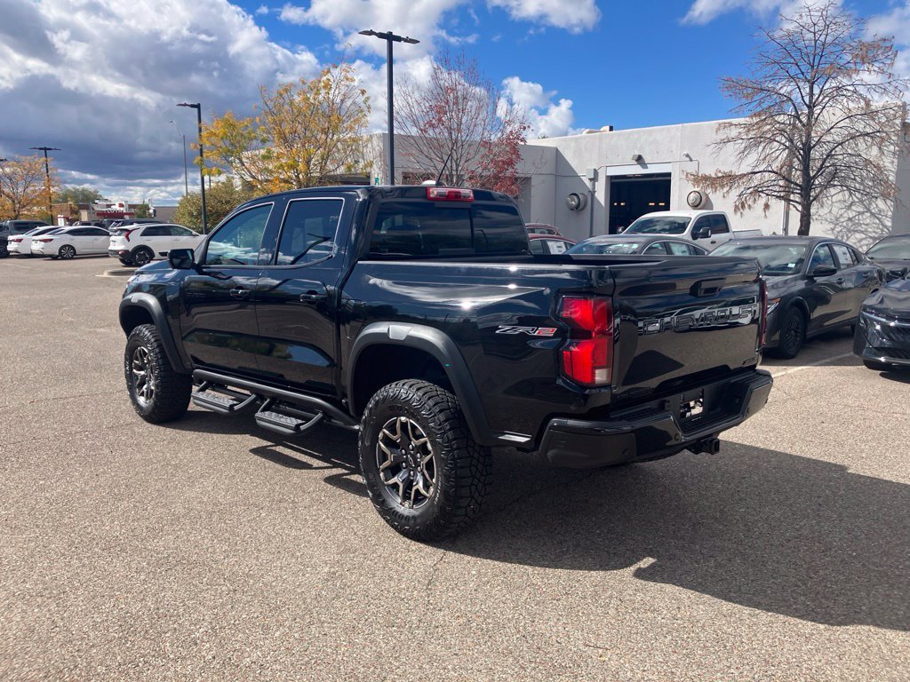 Used 2025 Black Chevrolet ZR2 image 7