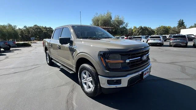 New 2026 Marsh Gray Ford XLT image 36
