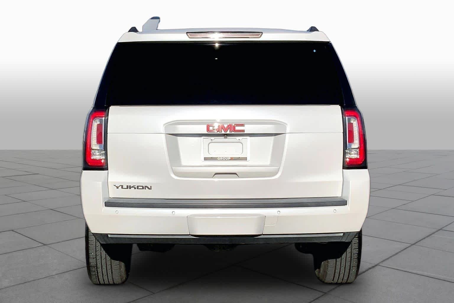 Pre-Owned 2018 GMC Yukon SLT