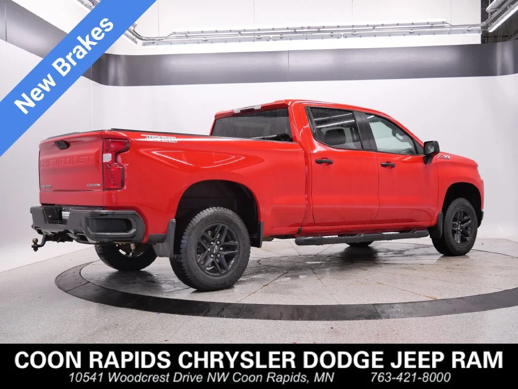 Used 2020 Red Chevrolet Custom Trail Boss image 5