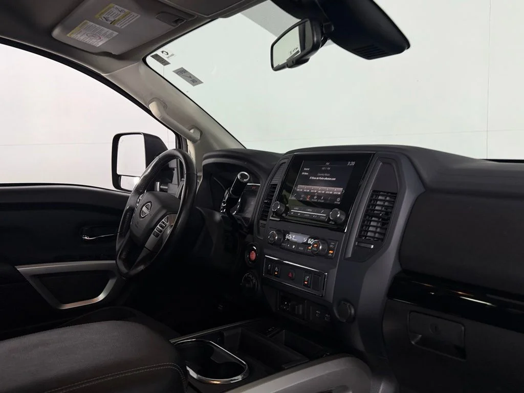 2024 Nissan Titan XD SV - Photo 32