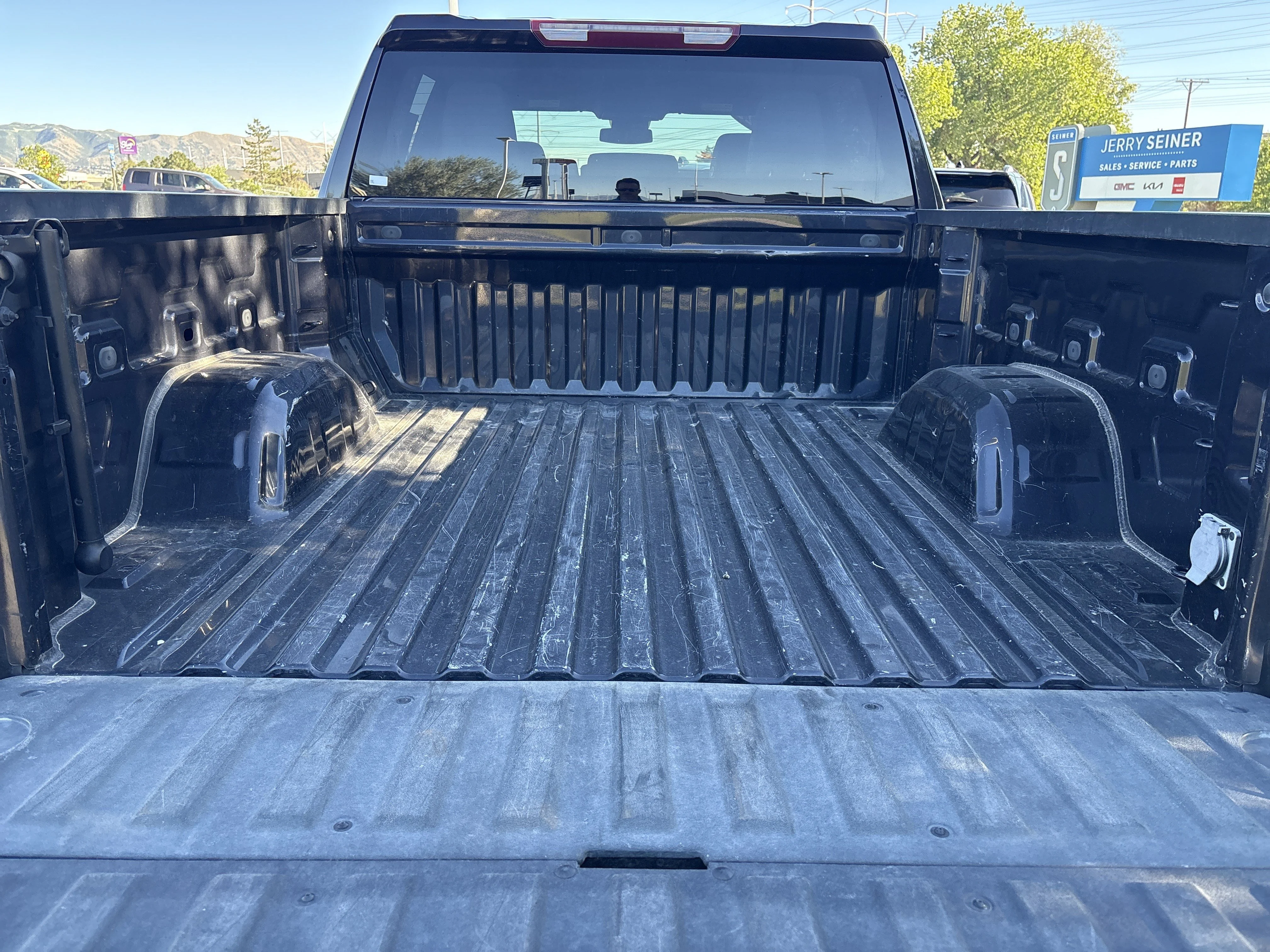 2022 GMC Sierra 1500 SLT - Photo 12