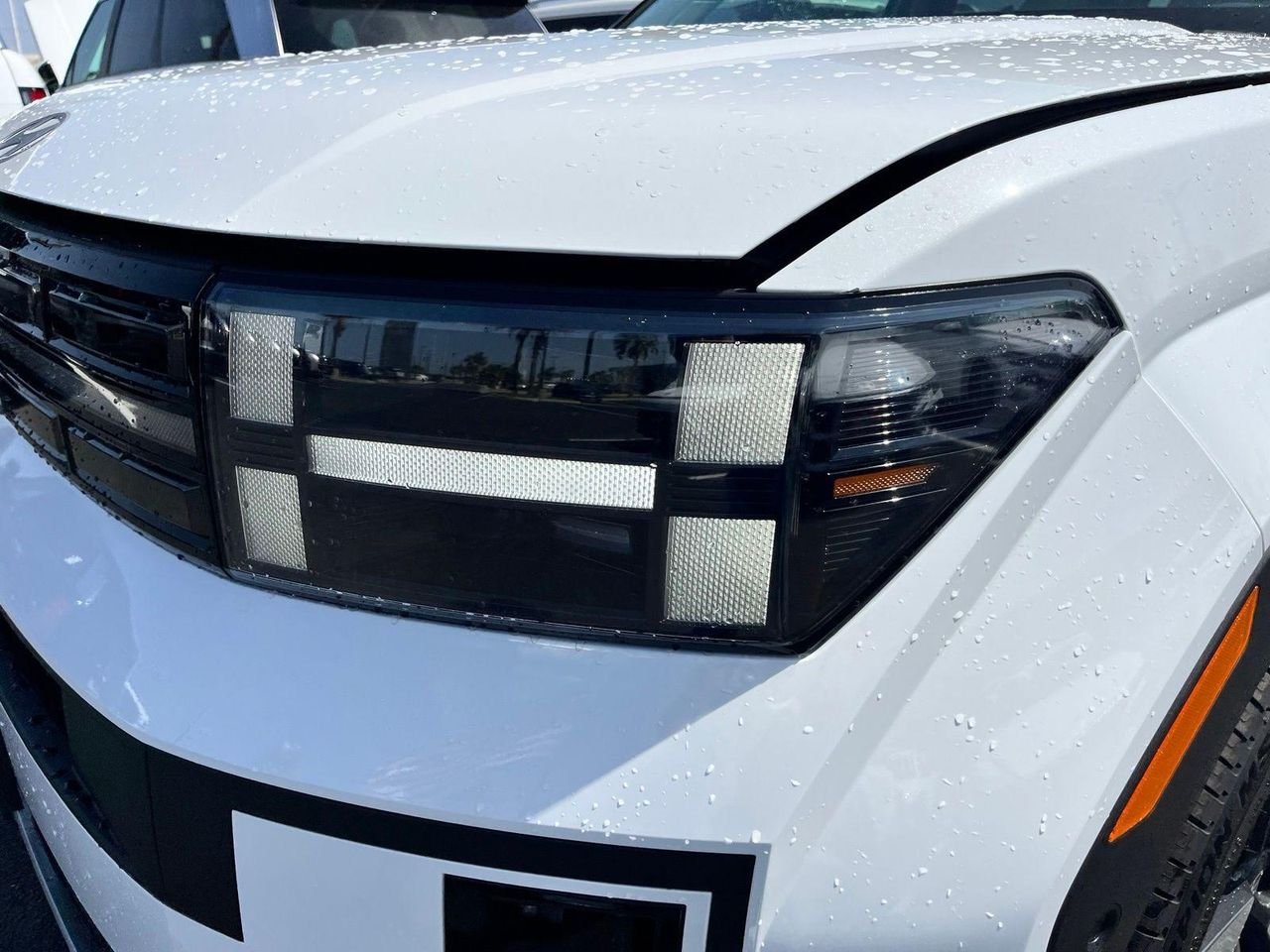 New 2027 White Hyundai Limited FWD image 14
