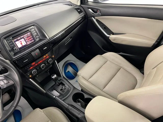Used 2013 White Mazda Grand Touring image 32