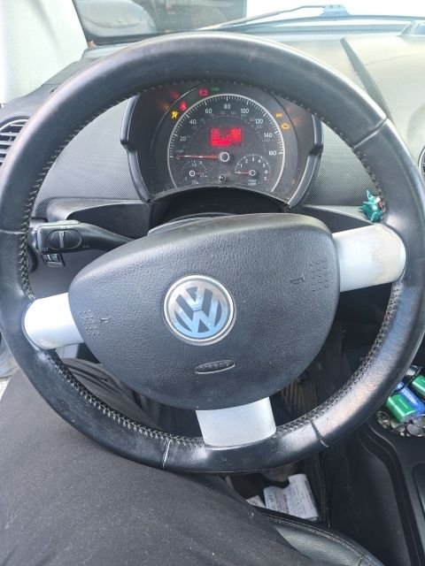 Used 2009 Blue Volkswagen 2.5L image 8