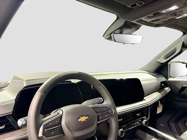 2025 Chevrolet Suburban Premier - Photo 12