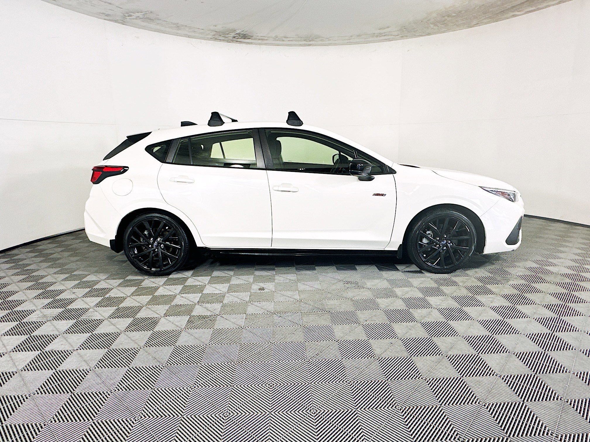 2024 Subaru Impreza thumbnail 4