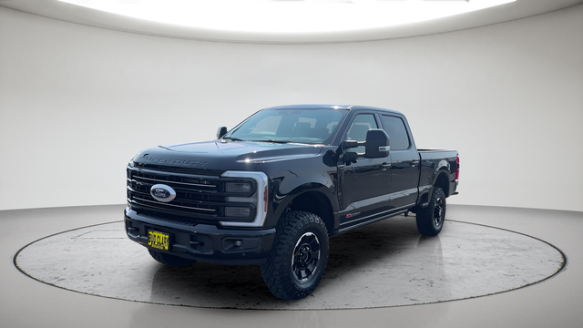 2026 Ford Super Duty F-350® Platinum®