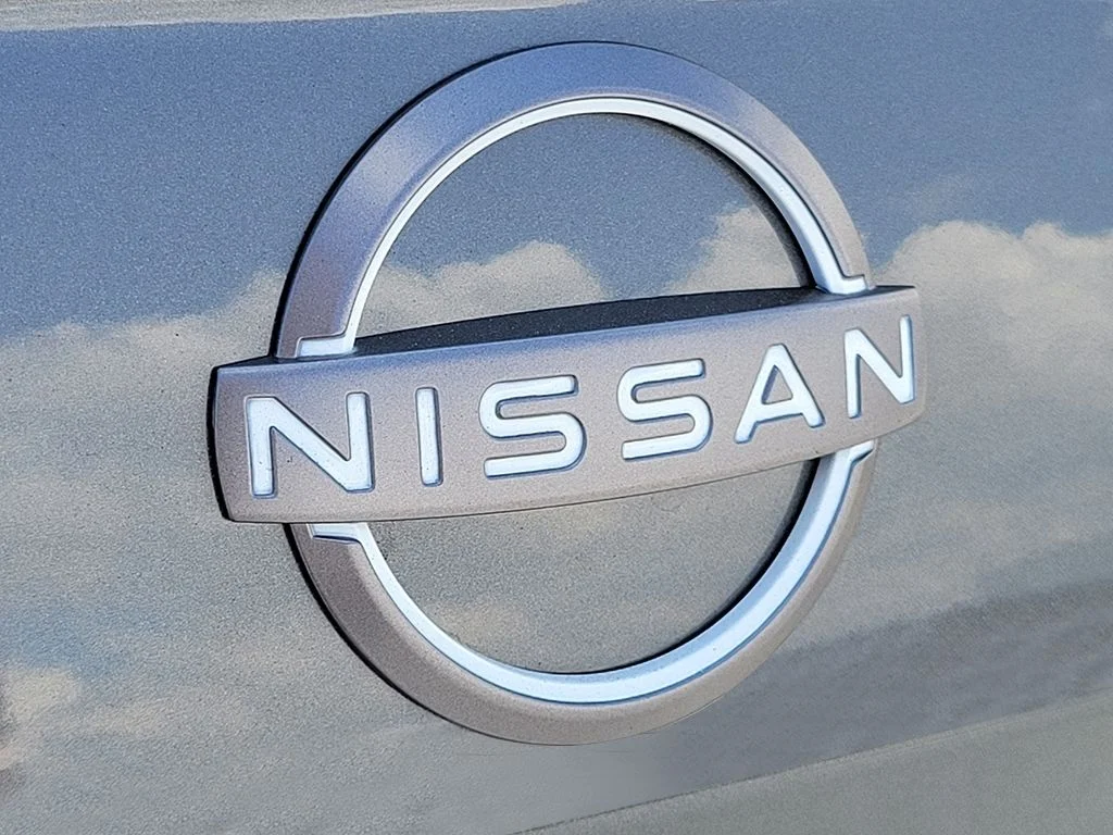 New 2026 Gray Nissan 2.5 SV image 11