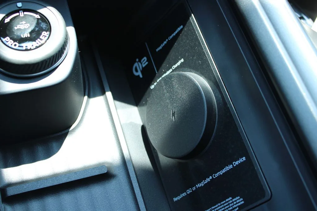 New 2027 Agate Black Metallic Ford MAX Platinum image 37