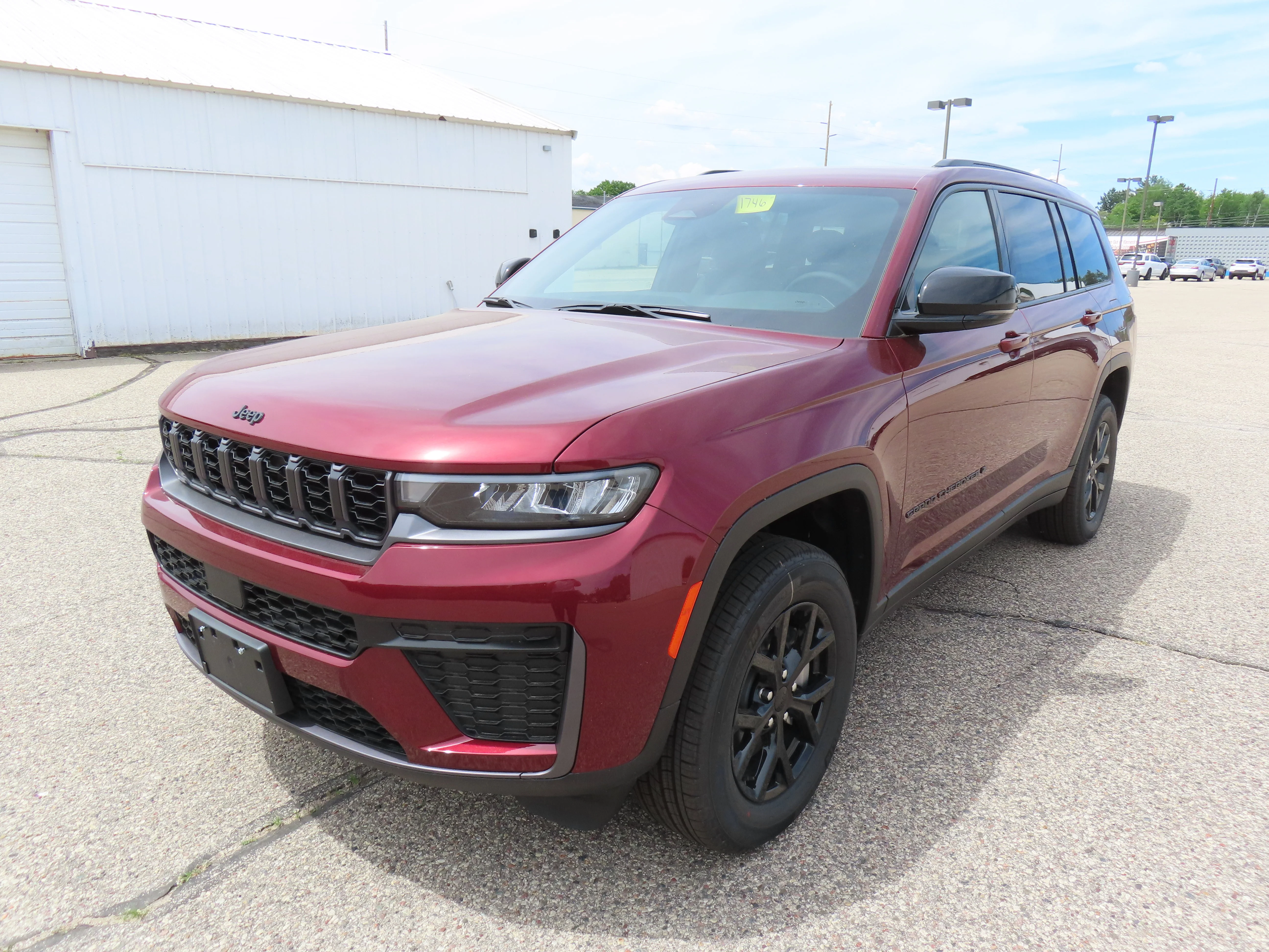2026 Jeep Grand Cherokee L Laredo Altitude 4x4's photo