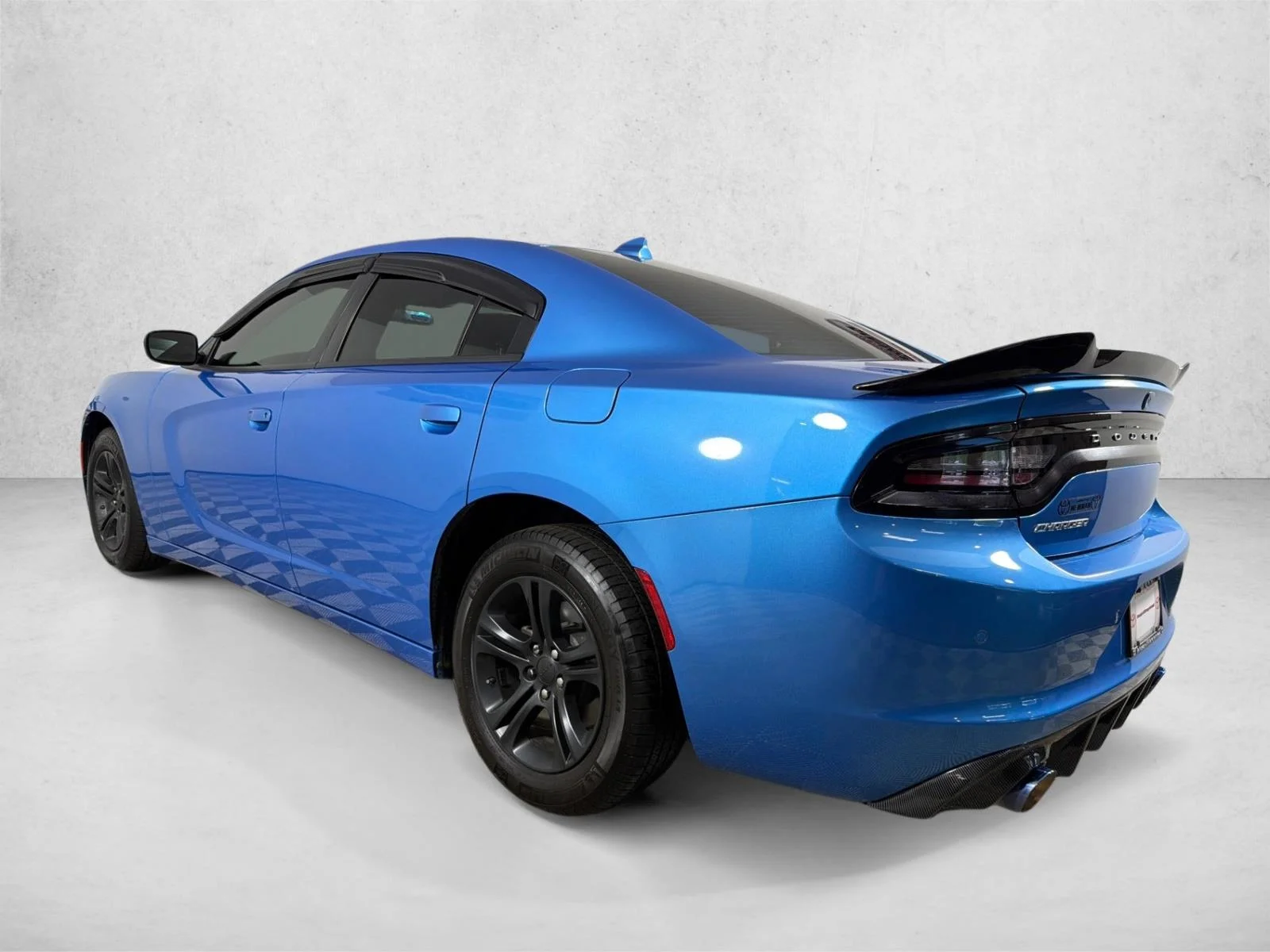 Used 2023 B5 Blue Pearlcoat Dodge SXT image 6