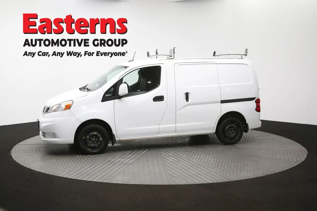 Used 2021 White Nissan SV image 57