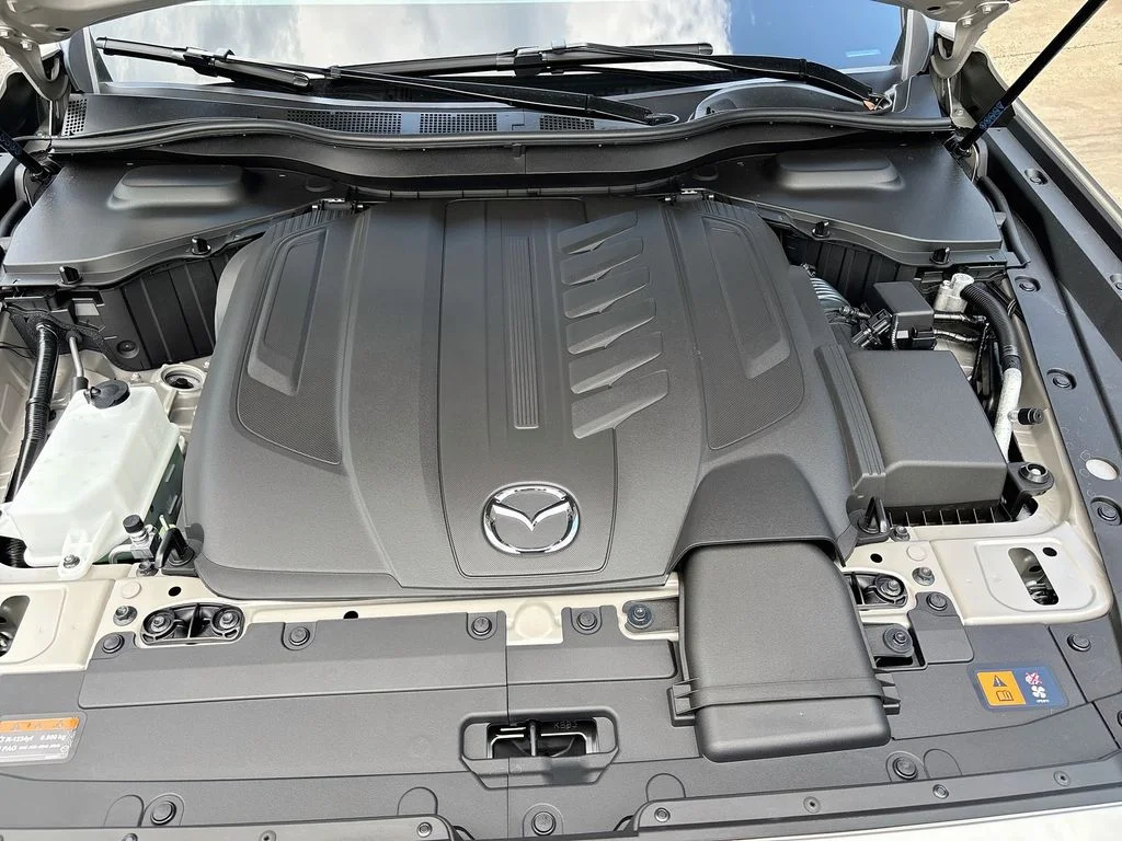 New 2026 Silver Mazda 3.3 Turbo Premium Plus image 33