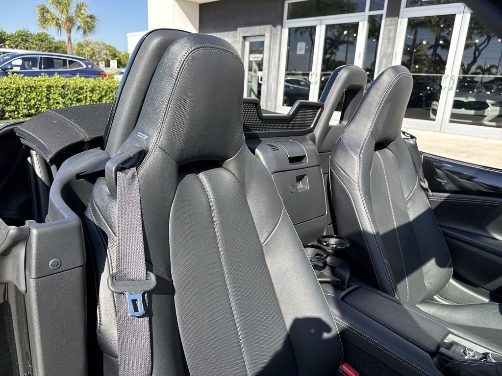 2025 Mazda MX-5 Miata Grand Touring - Photo 17