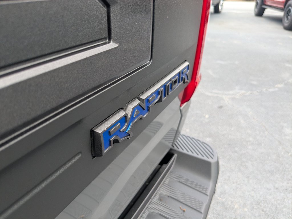 Used 2021  Ford Raptor image 32