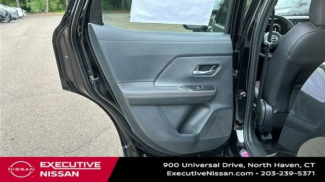 Used 2025 Black Nissan SR image 21