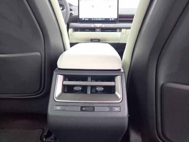 New 2026 Caviar Lexus PREMIUM AWD image 37