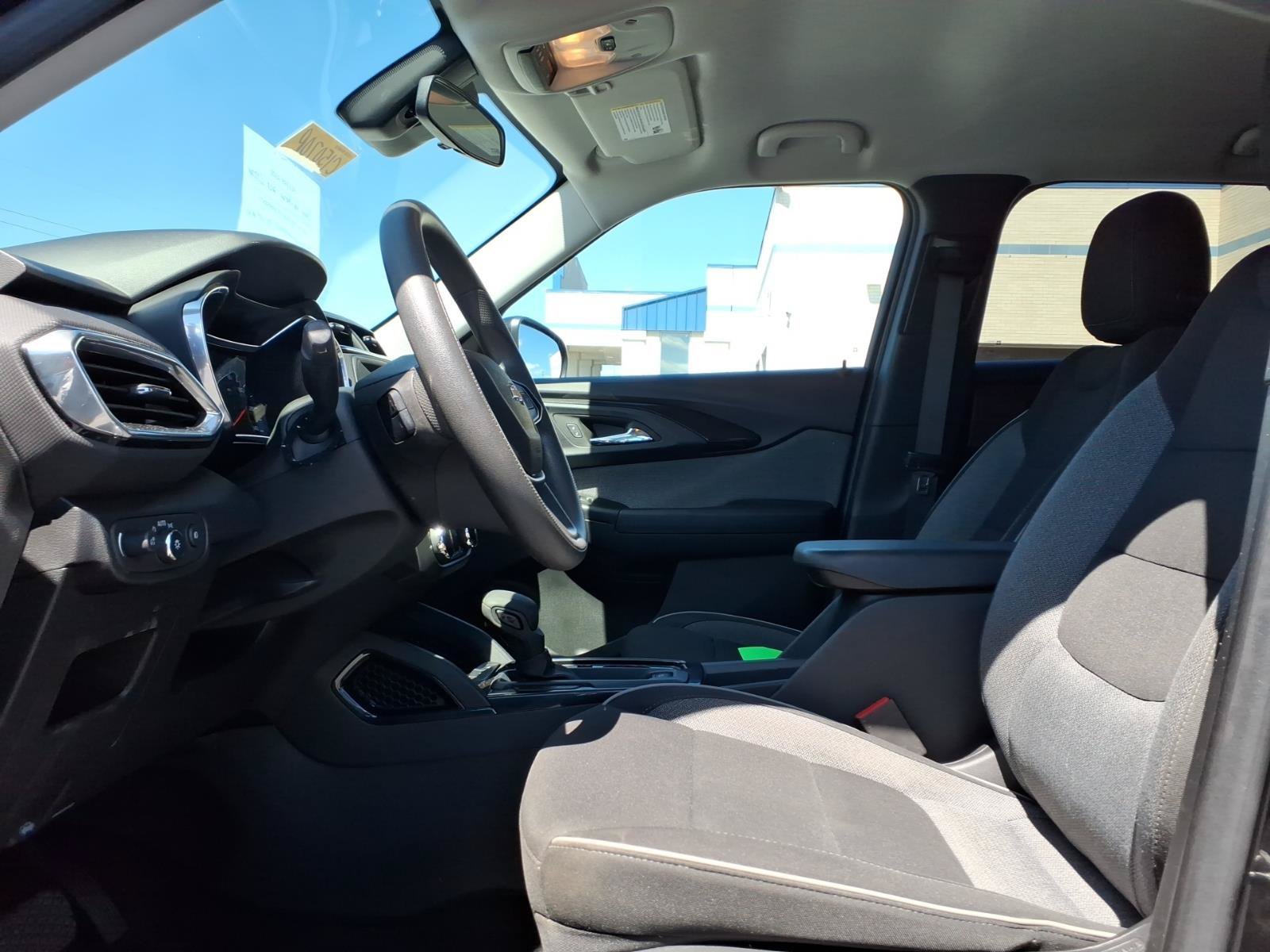 Used 2023 Mosaic Black Metallic Chevrolet LT image 24