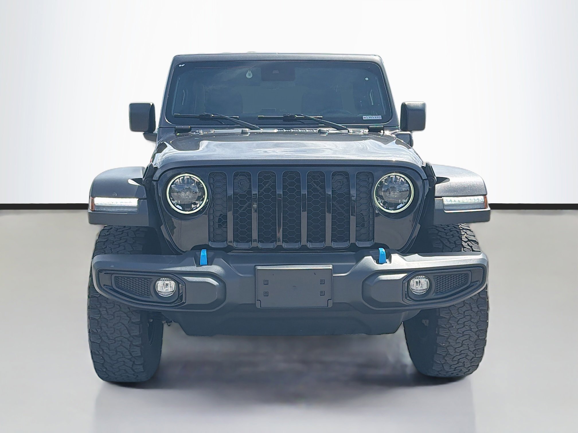 Used 2024 Granite Crystal Metallic Clearcoat Jeep Willys image 8