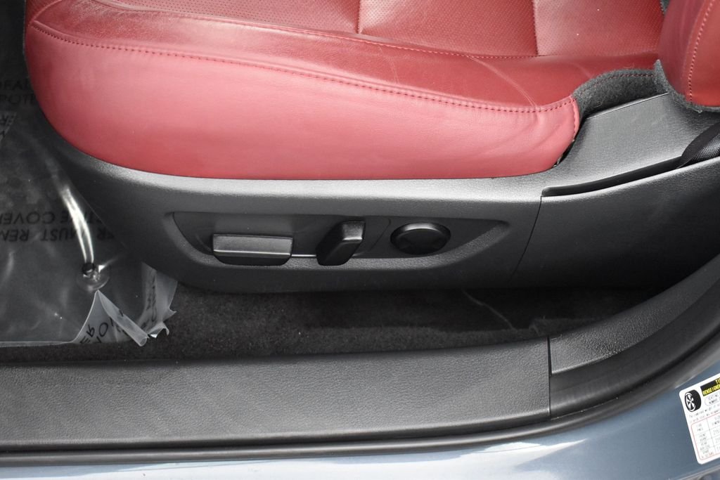 Certified Used 2025 Gray Mazda 2.5 S Carbon Edition image 8