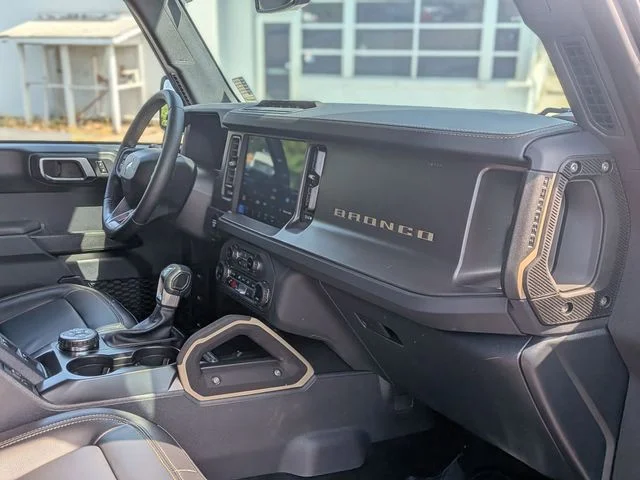 Used 2025 Red Ford Badlands image 38