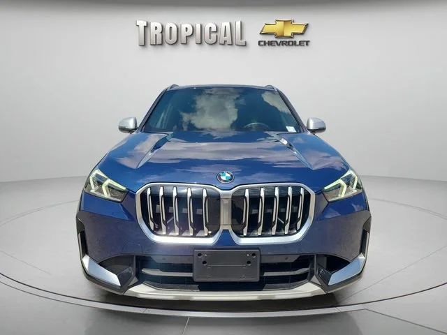 Used 2023 Blue BMW xDrive28i image 8