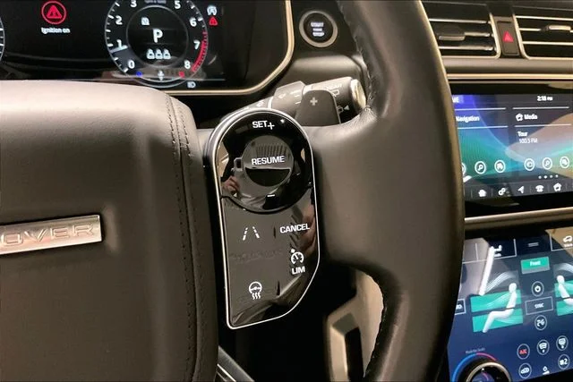 Used 2022 Gray Land Rover Westminster image 19
