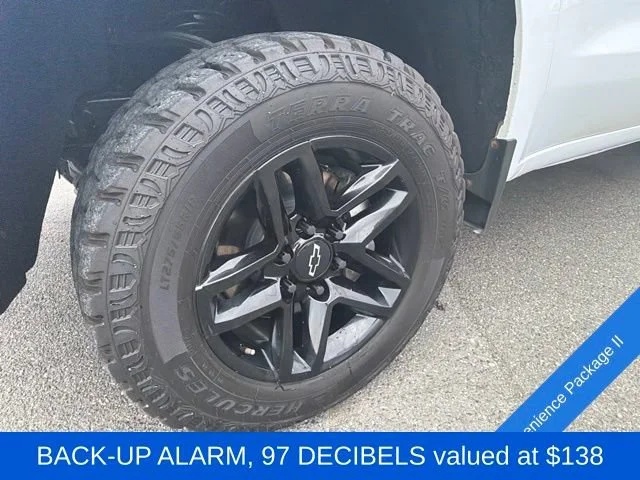 Used 2021 Summit White Chevrolet LT Trail Boss image 4