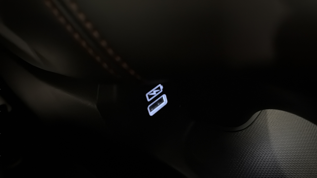 Used 2023  Honda Sport image 23