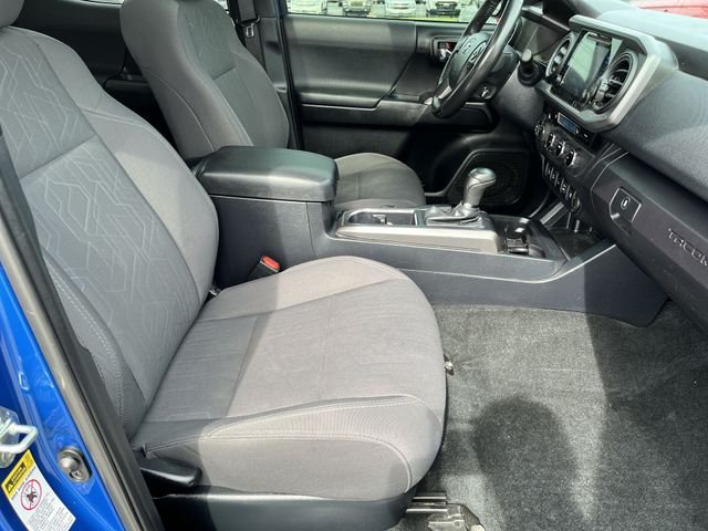 Used 2017 Blue Toyota TRD Off-Road image 27