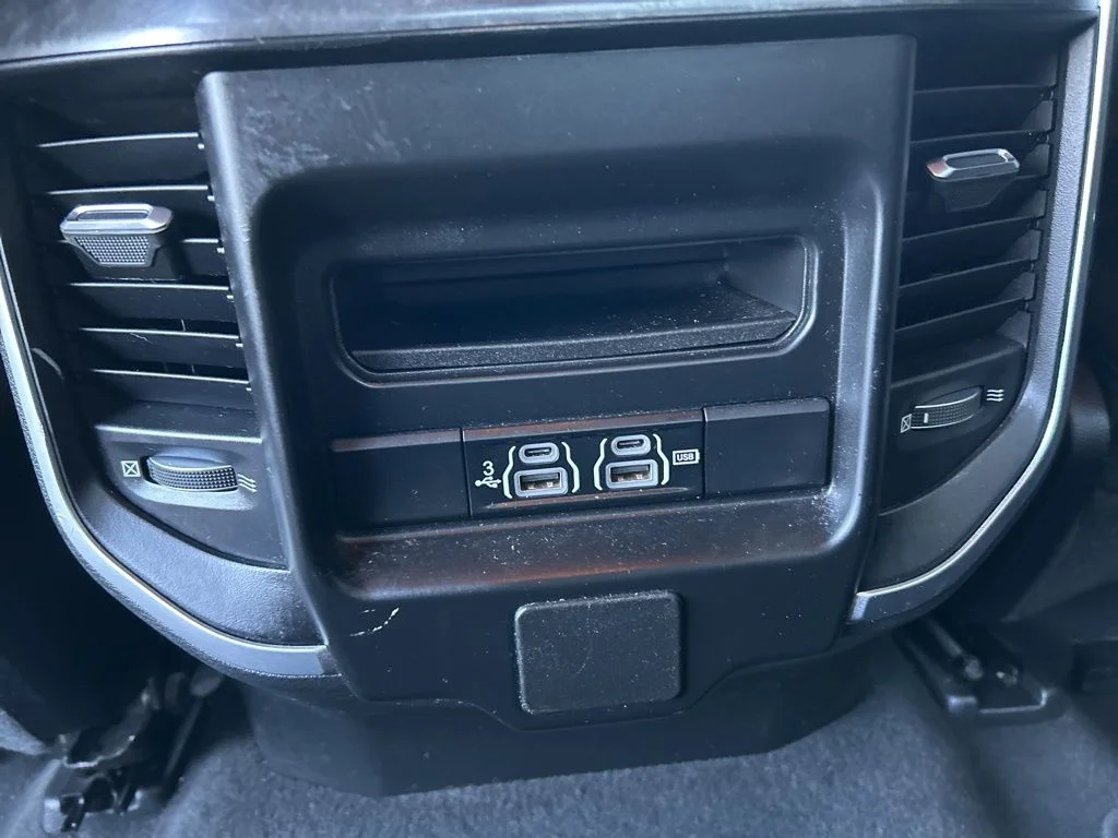 Used 2019 Black Ram Big Horn/Lone Star image 24