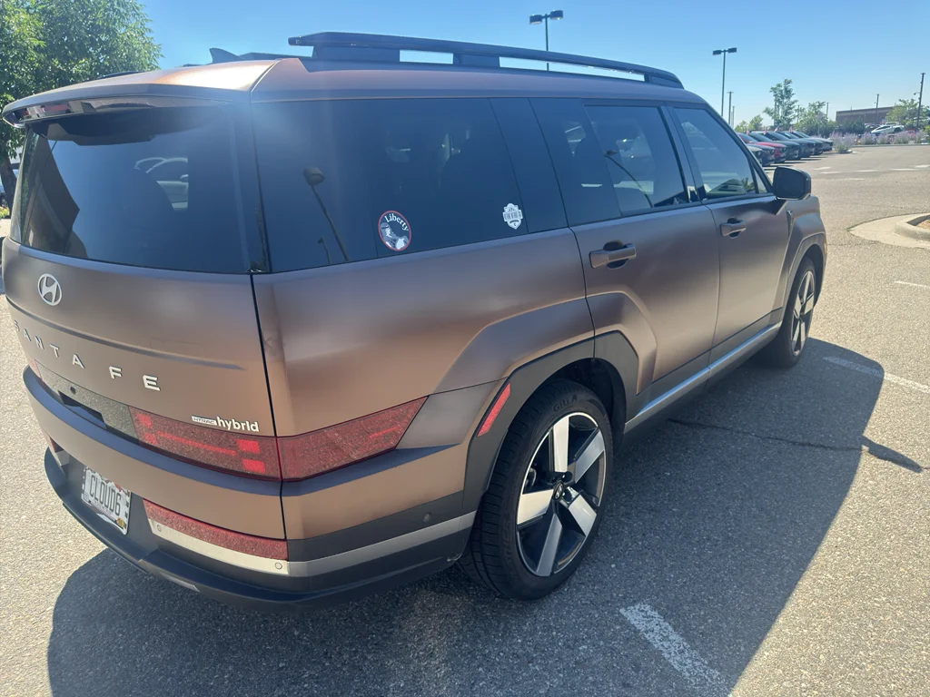 Used 2025 Earthy Brass Matte Hyundai Limited image 5