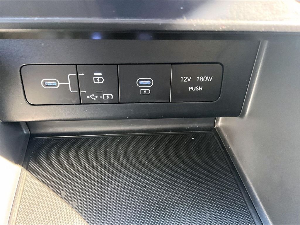 Used 2024 Ultimate red Hyundai SEL image 27