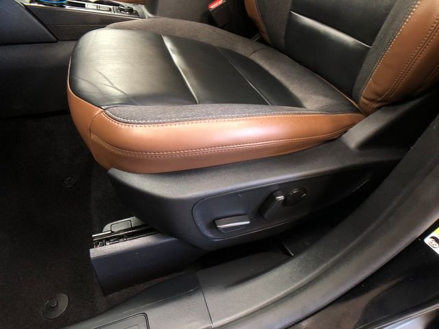 Certified Used 2023 Shadow Black Ford Outer Banks image 11