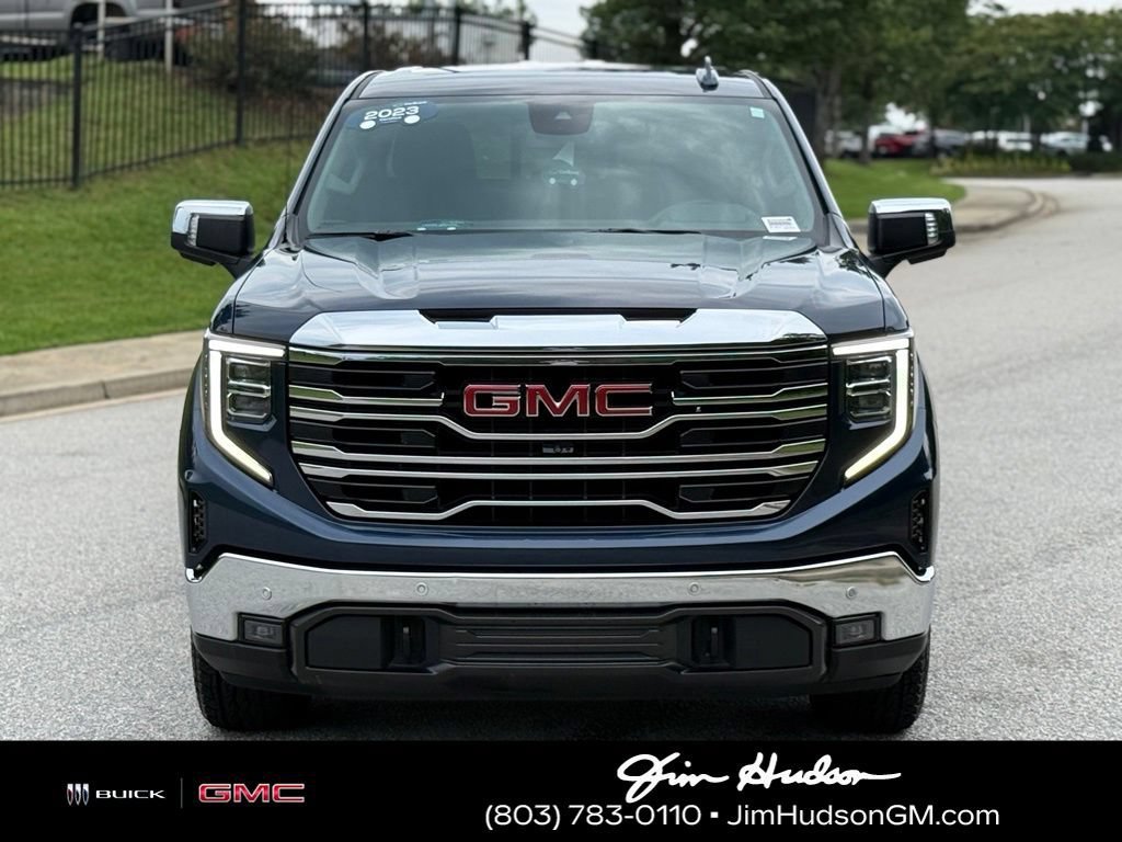 Used 2023 PACIFIC BLUE METALLIC GMC SLT image 10